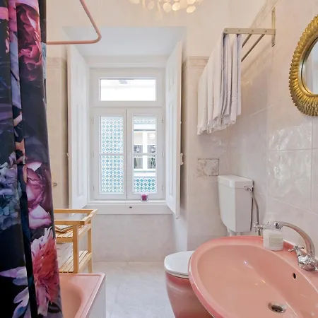 B1 Bairro Alto - Bica Spacious Bright Apartamento *