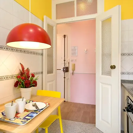 B1 Luminous & Spacious Gem! Lis Downtown In Bica Neighborhood Appartement *