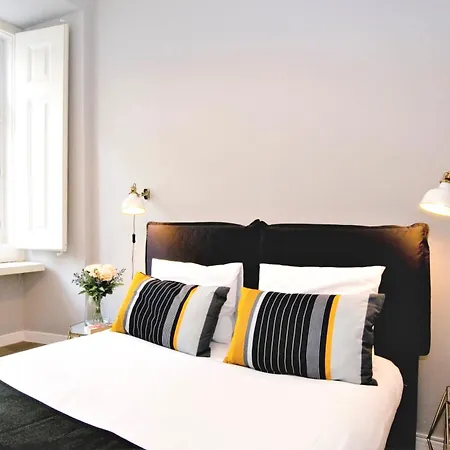 B1 Luminous & Spacious Gem! Lis Downtown In Bica Neighborhood Appartement