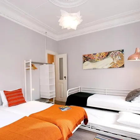 Appartement B1 Luminous & Spacious Gem! Lis Downtown In Bica Neighborhood